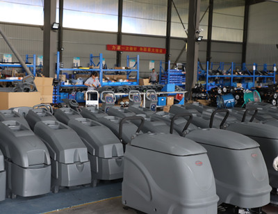 洗地機(jī)廠家 洗地機(jī)廠家